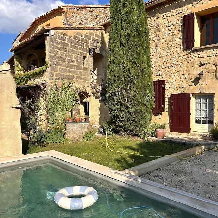 Charming, Arty & Cozy Medieval Village Farmhouse, Air Conditioning, Pool, Tranquility, & Views Saint-Victor-des-Oules