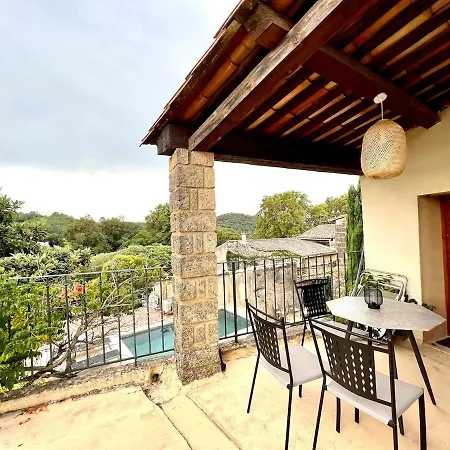 빌라 Charming, Arty & Cozy Medieval Village Farmhouse, Air Conditioning, Pool, Tranquility, & Views Saint-Victor-des-Oules